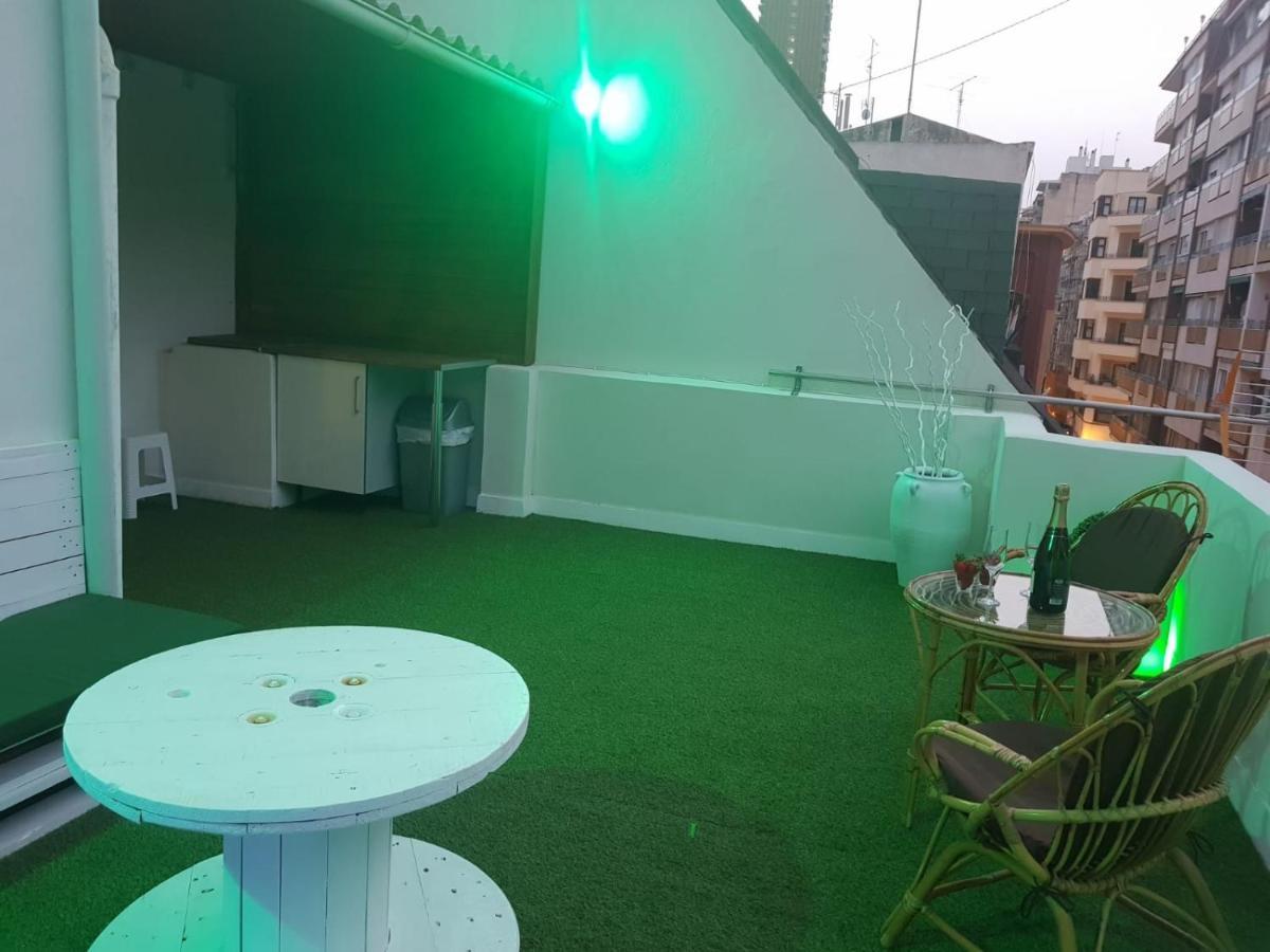 Apartmán Mini-Atico Gam Alicante Exteriér fotografie
